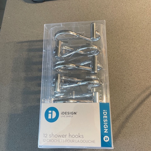 12 shower hooks - Picture 5 of 6